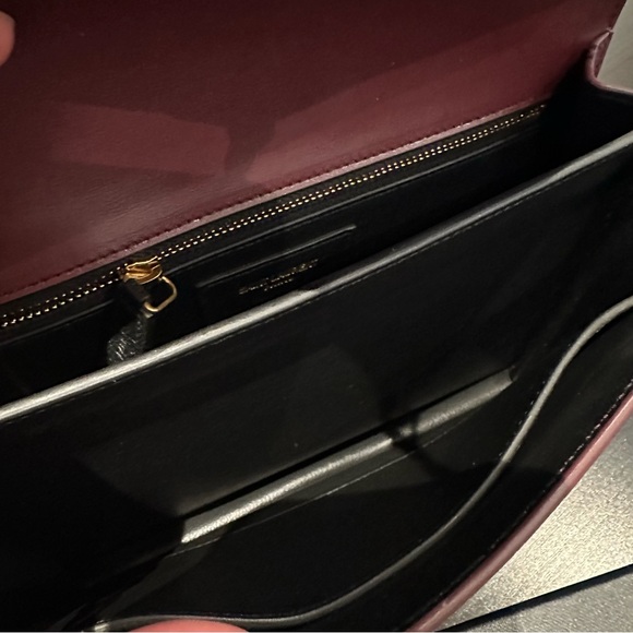 Saint Laurent Medium Cassandra Shoulder Bag - Picture 11 of 14